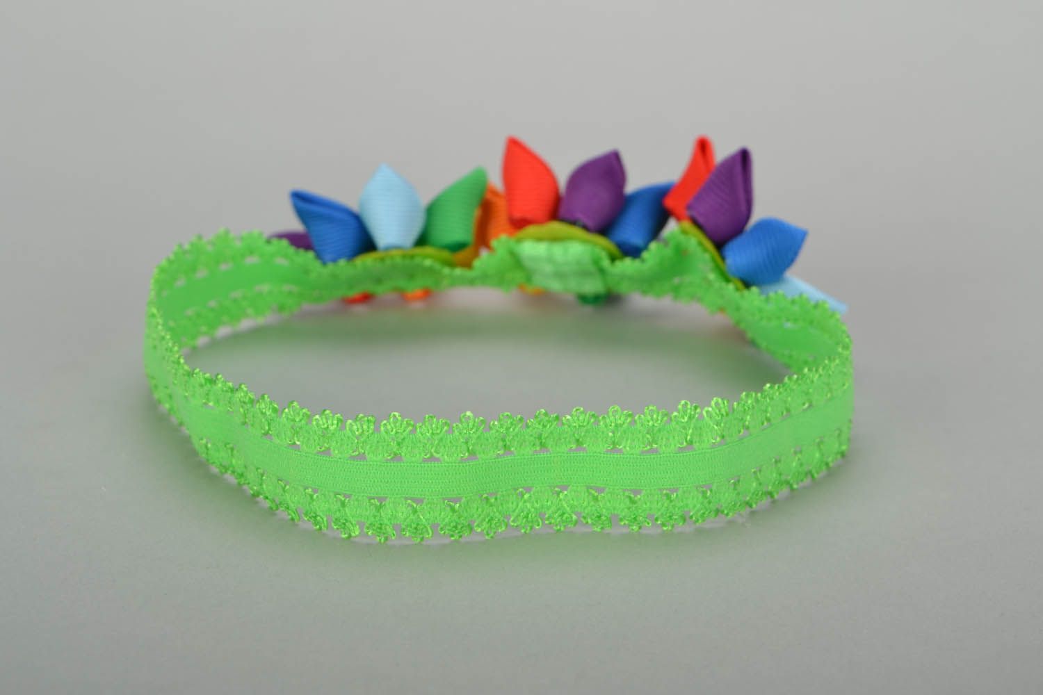 Handgemachtes Haarband mit Blumen Regenbogen foto 5