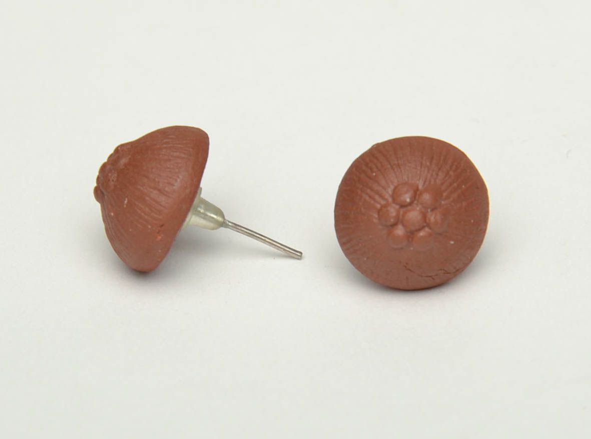 Ceramic stud earrings photo 3