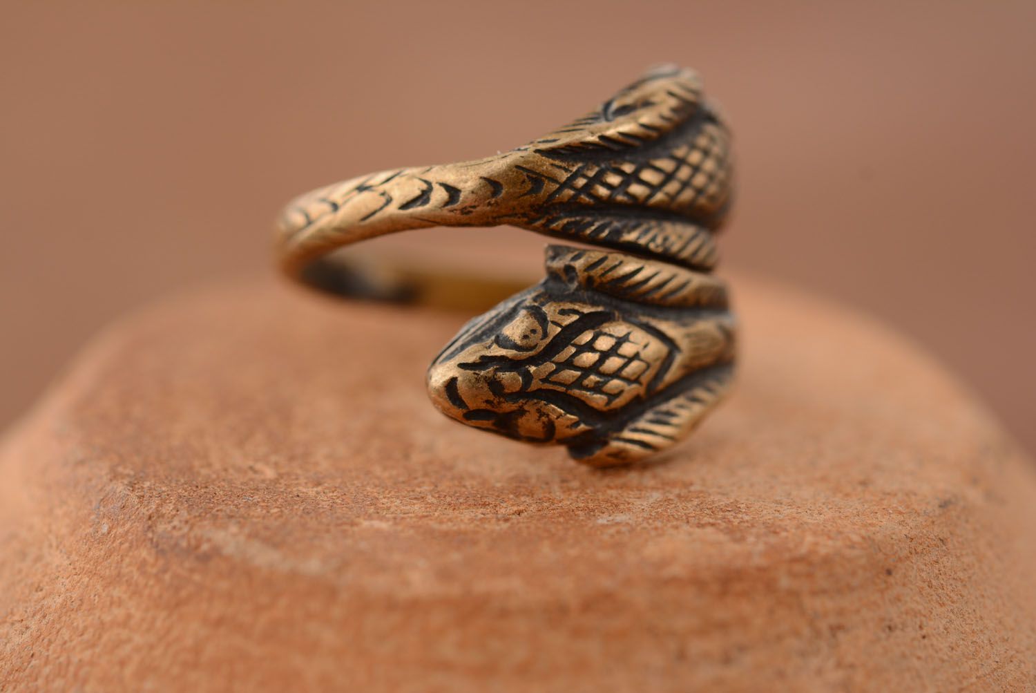 Bronze ring Cobra photo 1
