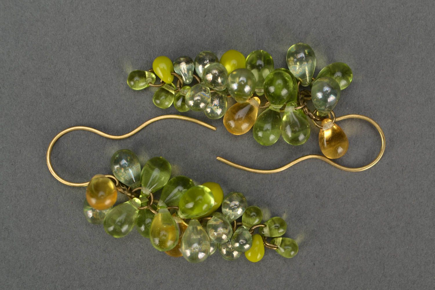 Jewelry made of glass beads handmade necklace and earrings Green clusters photo 4