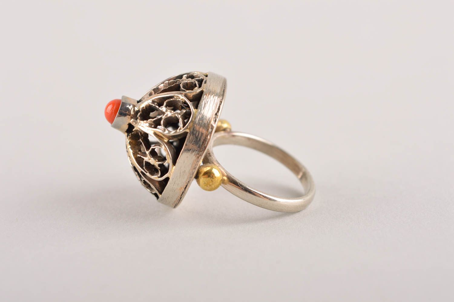 Metall Ring handgeschaffen Ring am Finger stilvoller Damen Modeschmuck mit Stein foto 4