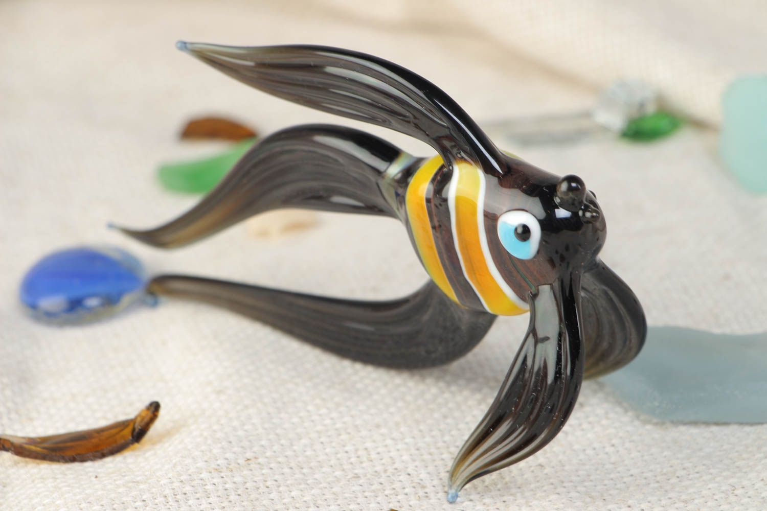 Handmade collectible lampwork glass miniature animal figurine of black fish photo 1