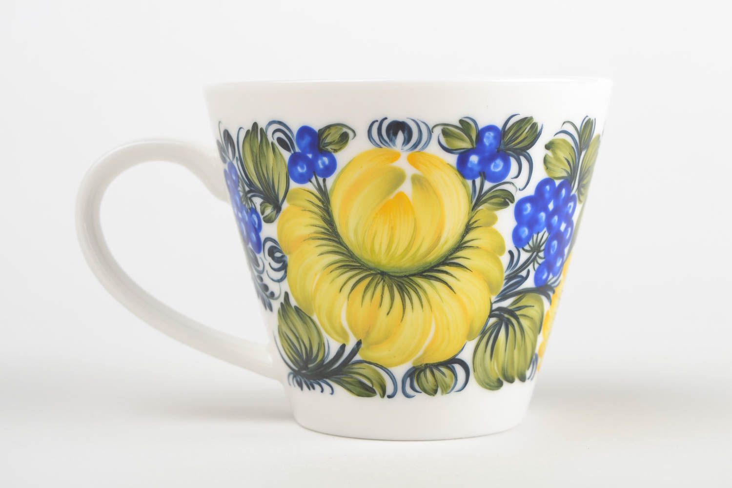 Porcelain ceramic white, blue, yellow floral decorative cup 8 oz cup photo 3