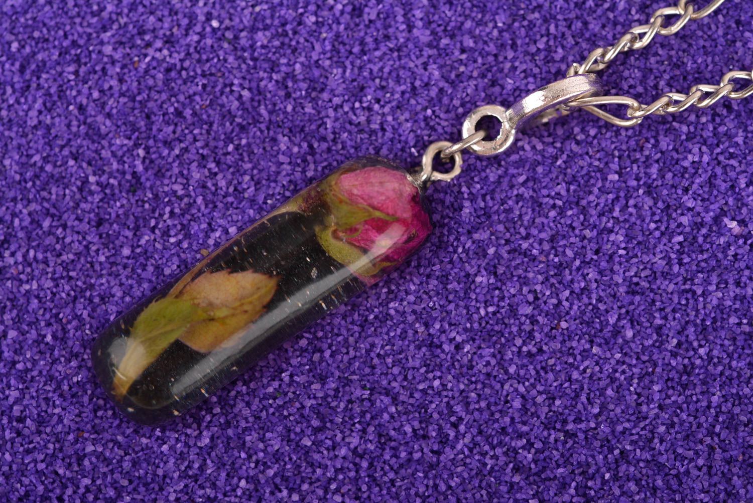Handmade pendant unusual pendant epoxy resin pendant with dried flowers photo 1