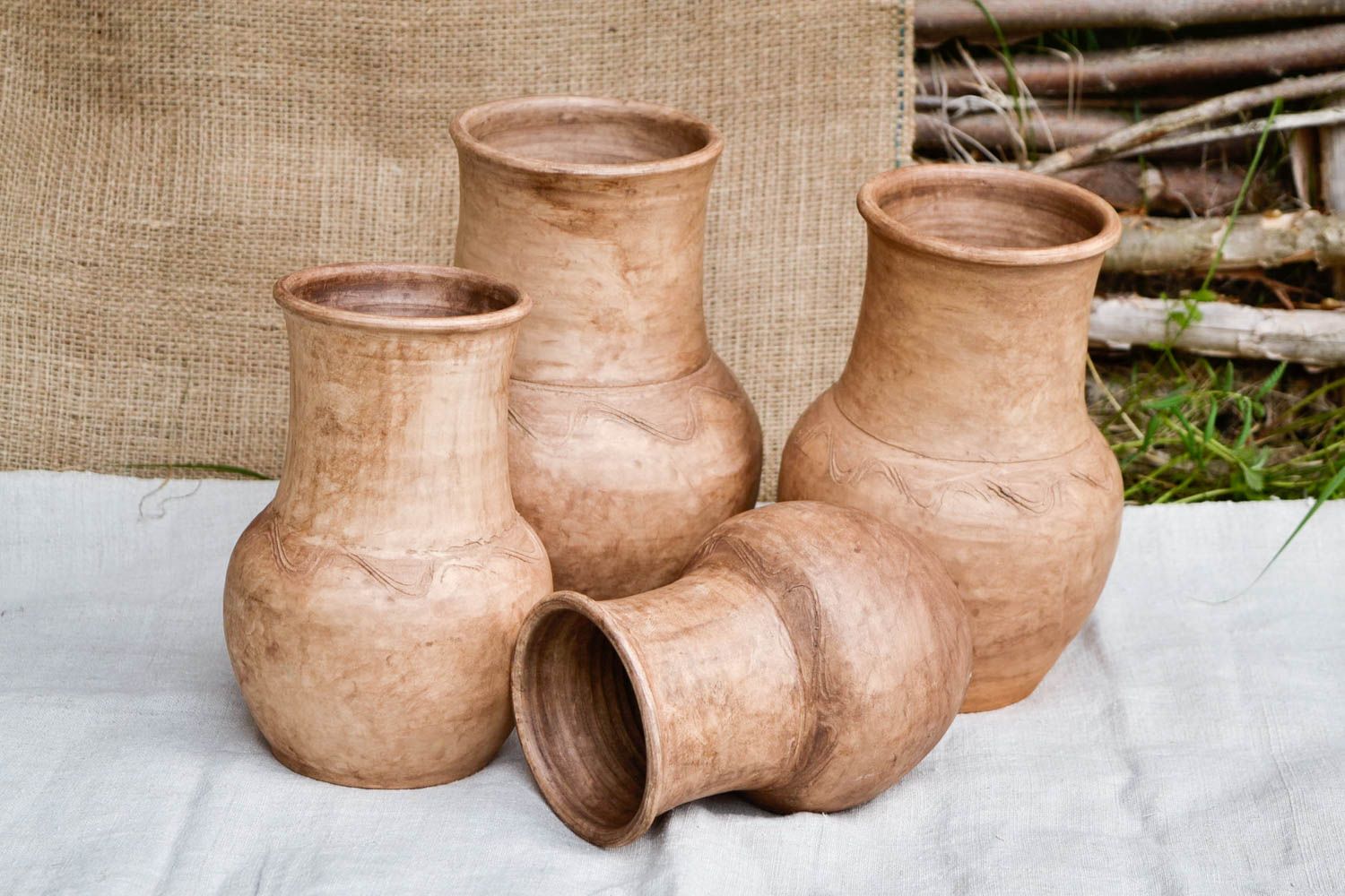 Vajilla de cerámica hecha a mano cuatro jarros de barro menaje de cocina  foto 1