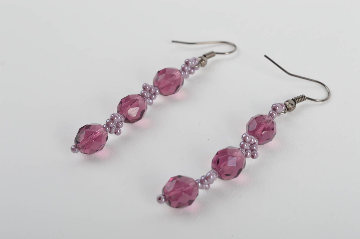 Handmade long laconic designer violet earrings with plastic and Czech beads photo 3