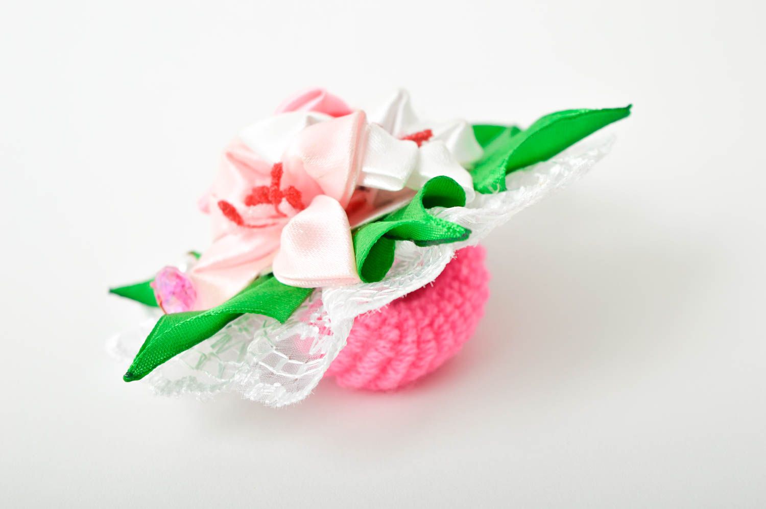 Haargummi für Mädchen handgemacht Deko Accessoire stilvoll Haargummi Blume foto 4