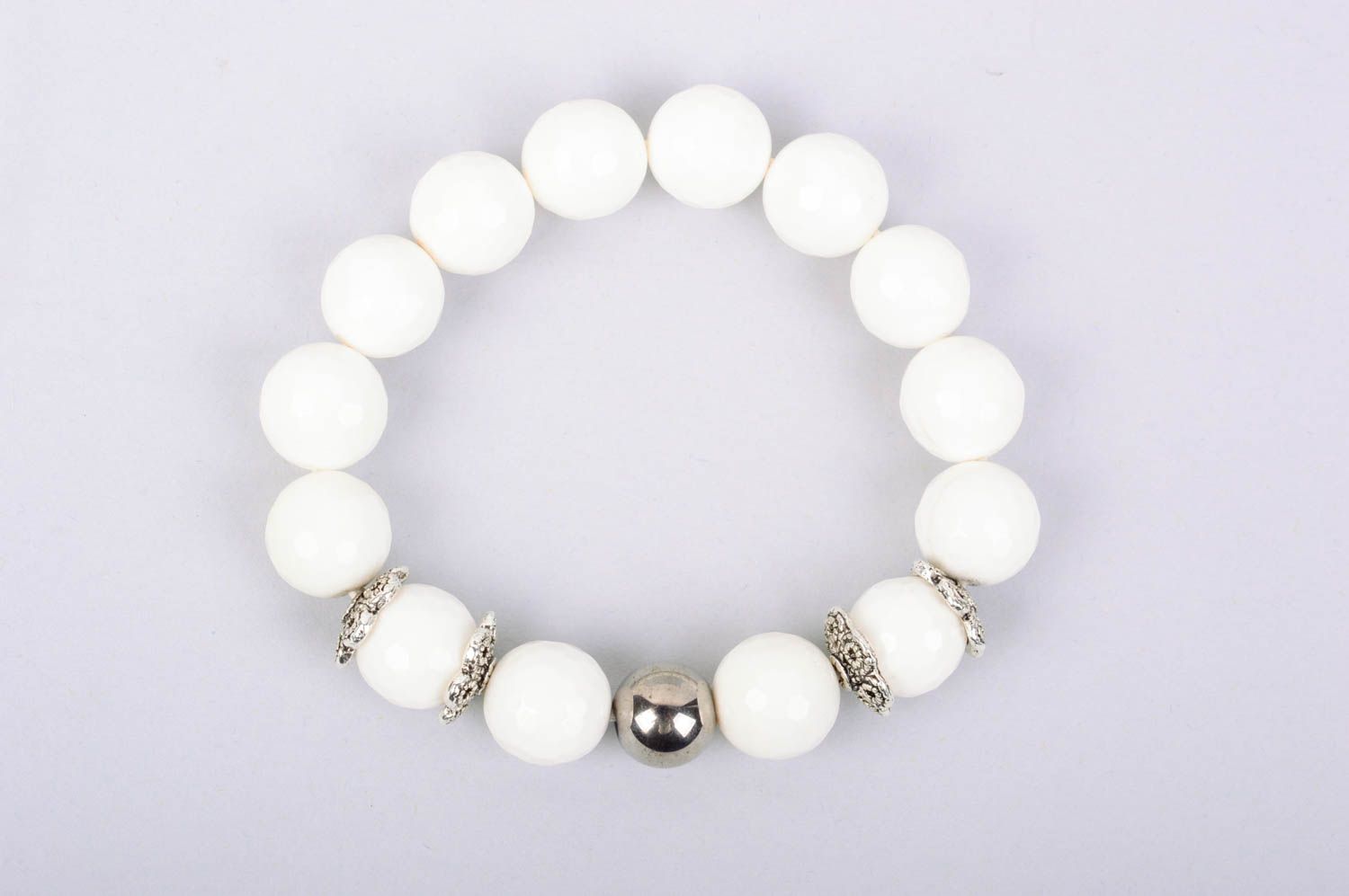 Pulsera artesanal blanca elegante accesorio para mujer regalo original foto 3