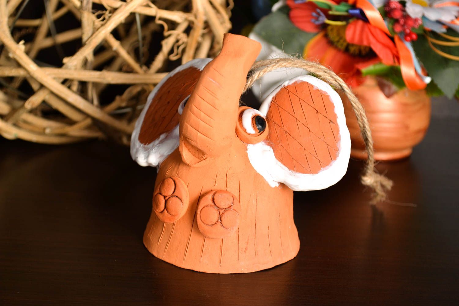 Cloche sonnette faite main Objet de décoration éléphant argile Déco maison photo 1