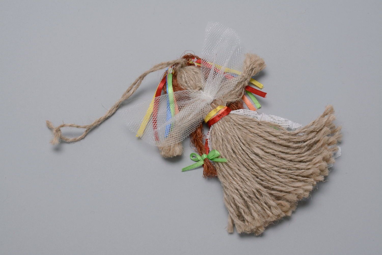 Bambola etnica di stoffa fatta a mano amuleto talismano giocattolo slavo
 foto 4