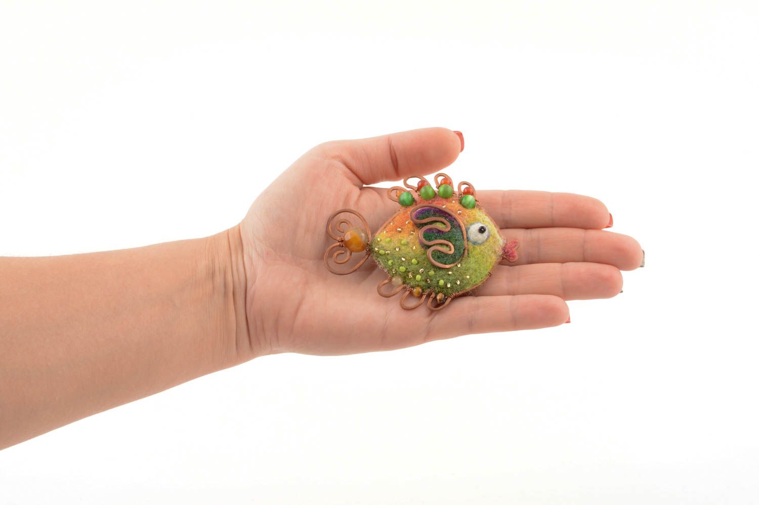 Broche hecho a mano con forma de pez accesorio de moda regalo personalizado foto 5