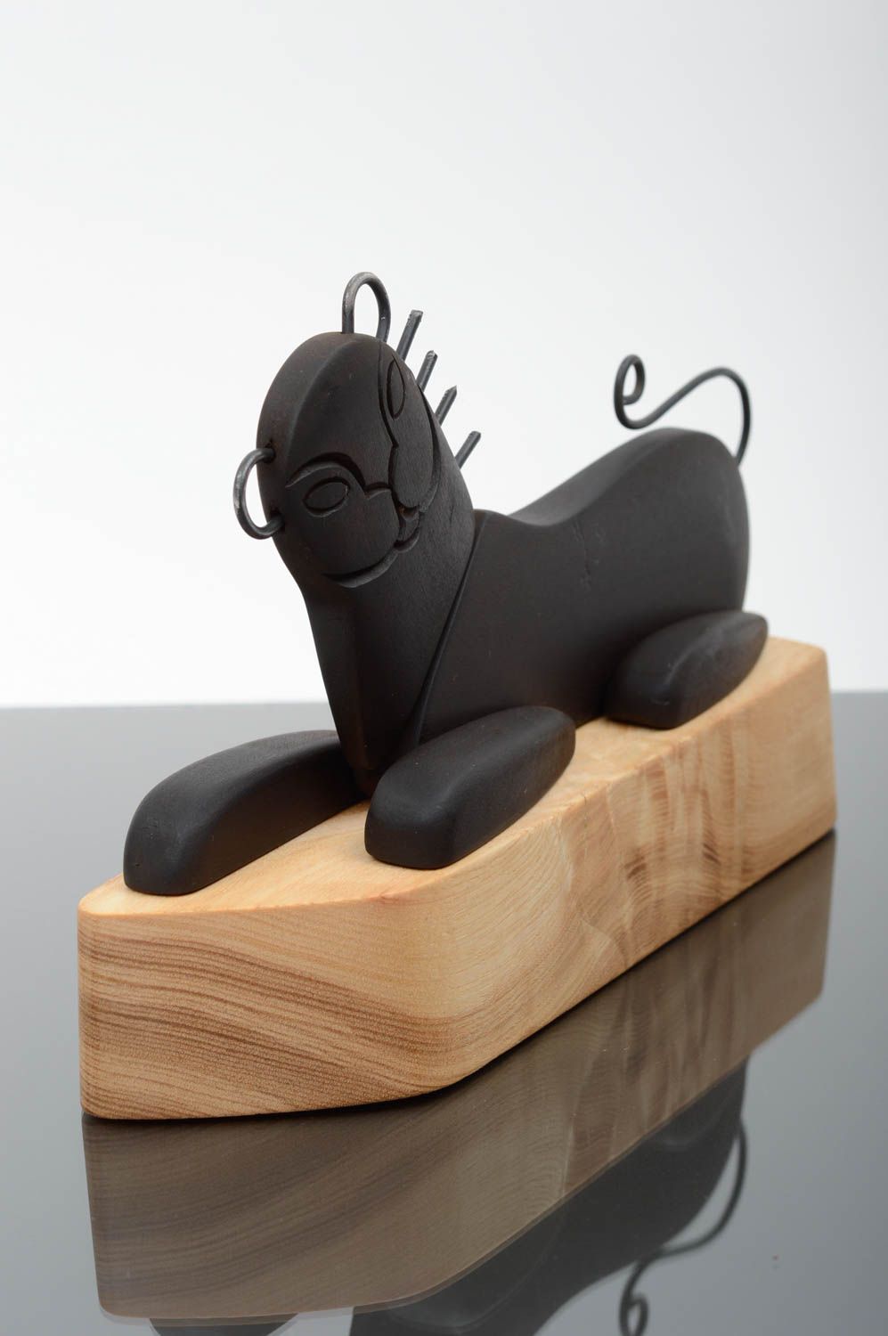 Figurine noire fait main Statuette en bois de panthère Déco maison souvenir photo 2