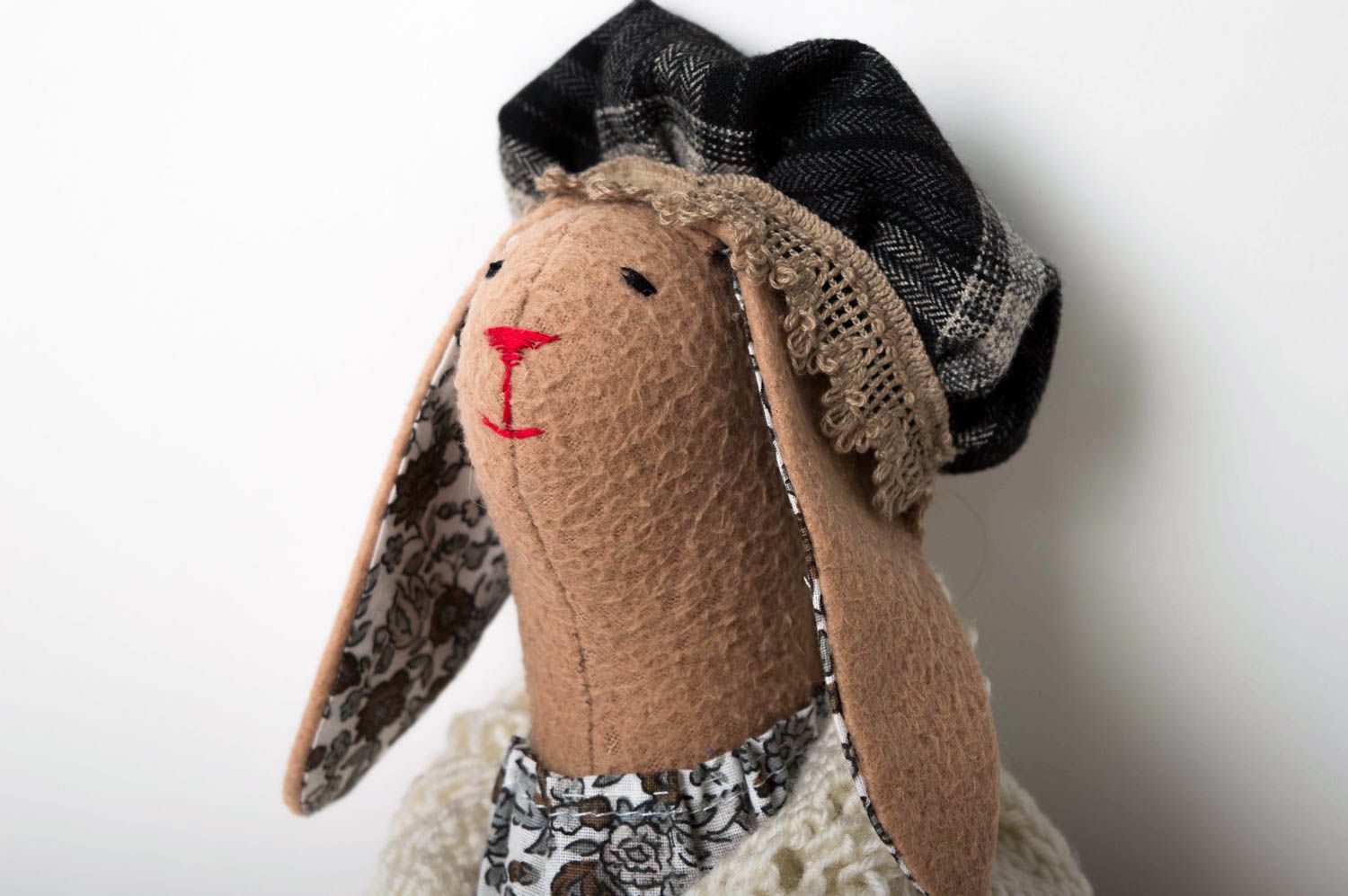 Poupée lapin Jouet pour enfant fait main Peluche déco cadeau en coton laine photo 5