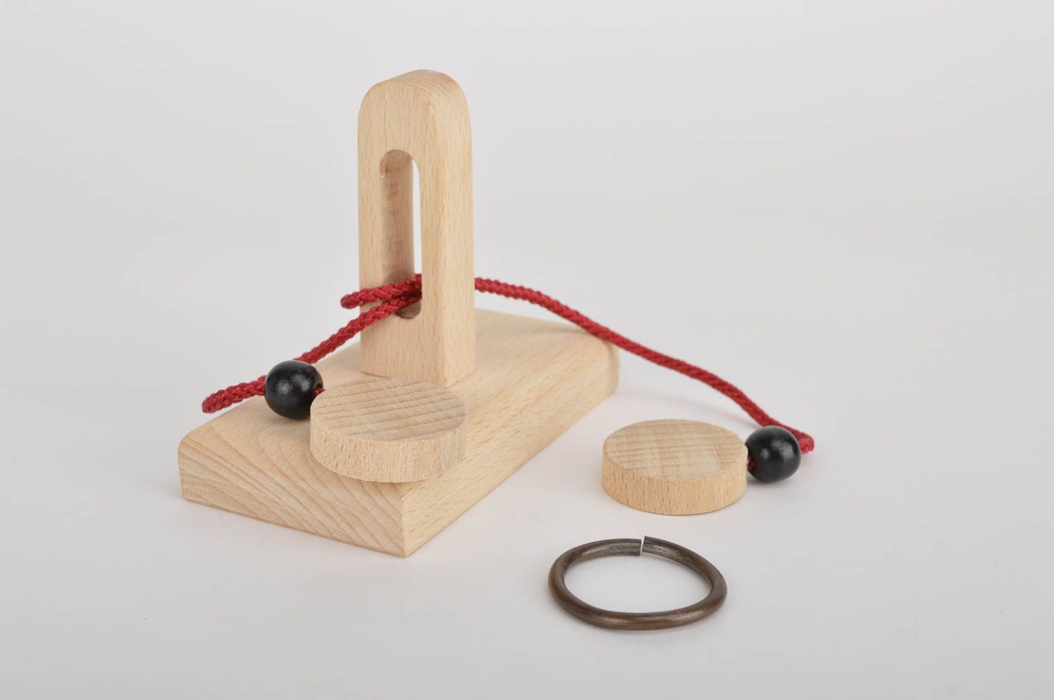 Игрушка ручной работы кольцо-головоломка игрушка из дерева от 3 лет развивающая фото 5