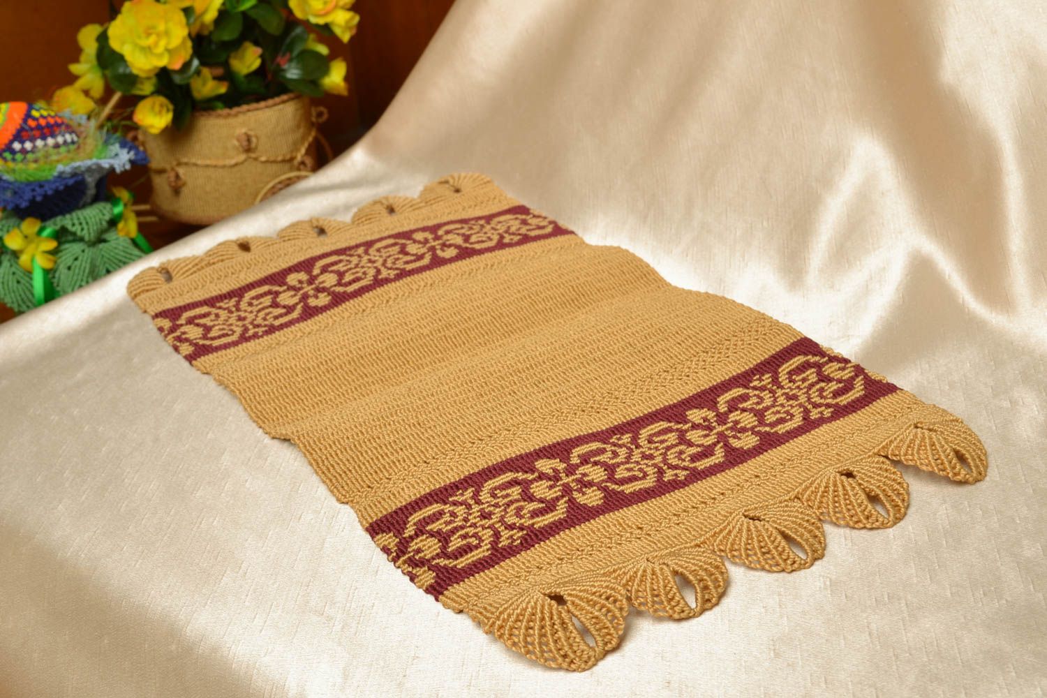 Handmade woven tablecloth photo 5