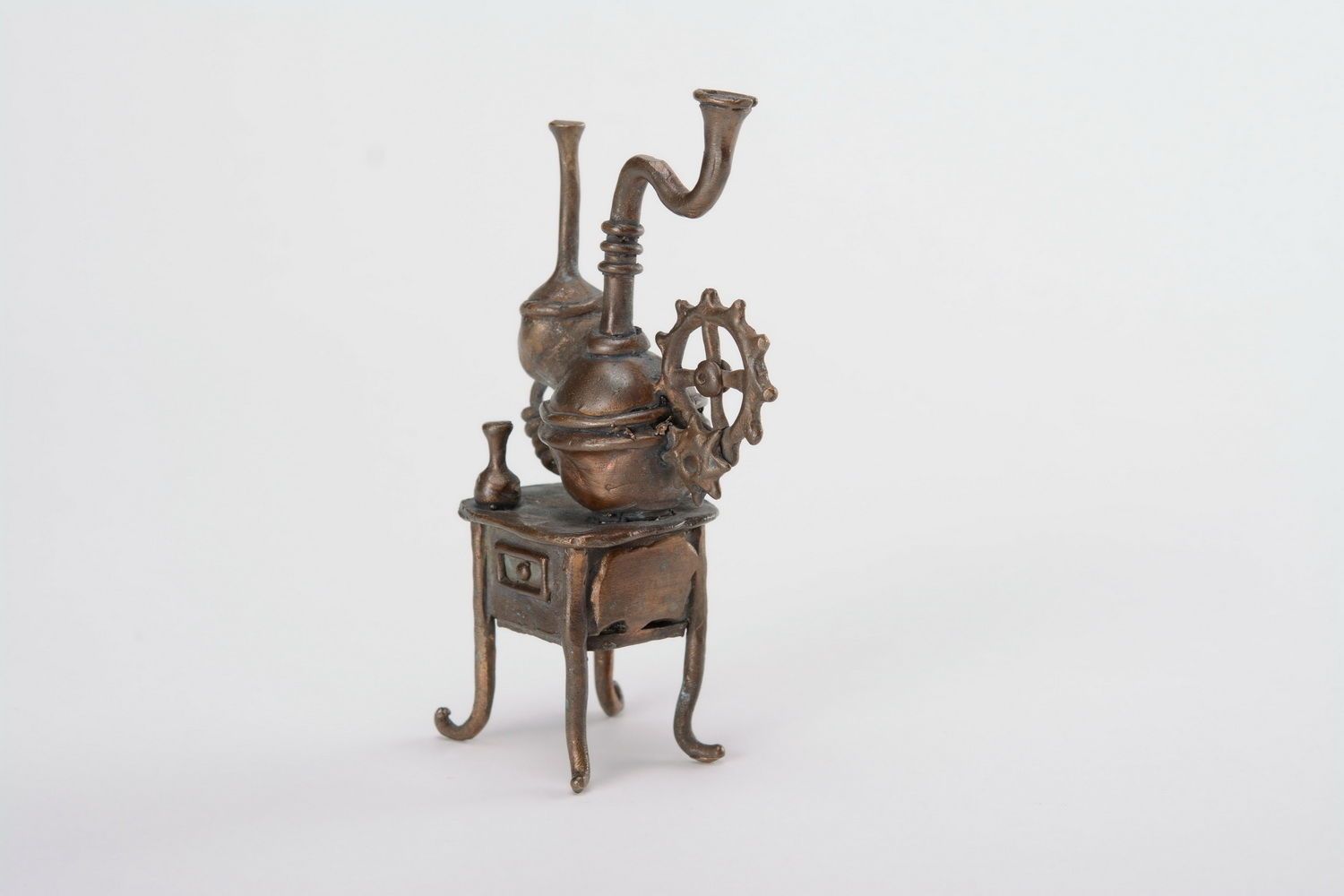 Estatueta de bronze Máquina para fazer aguardente de fabrico caseiro foto 2