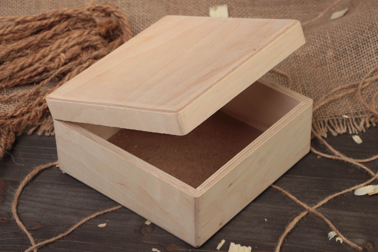 Quadratische Holz Schatulle mit Deckel handmade zum Bemalen oder Decoupage foto 1