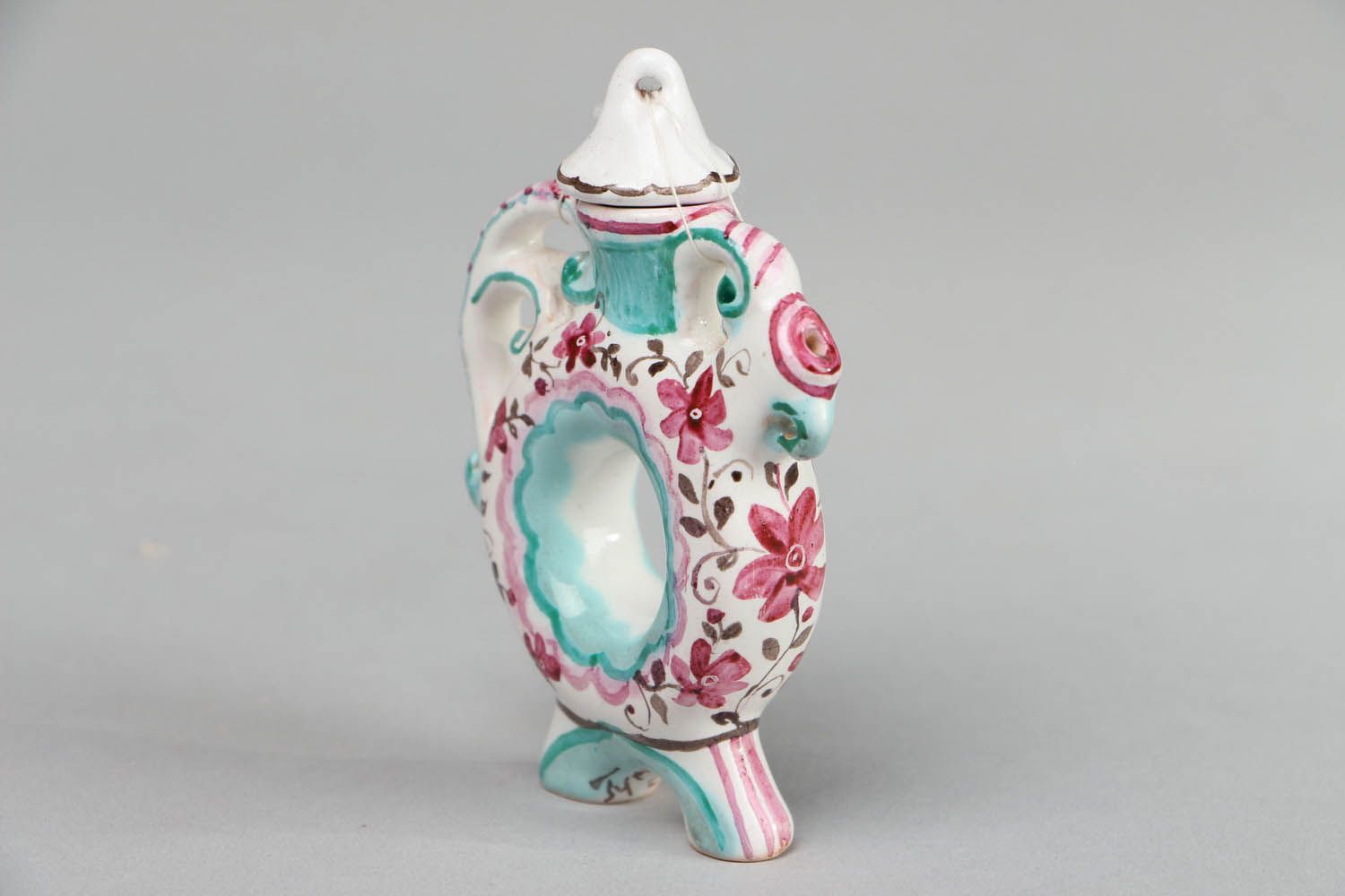 Vaso-jarro de cerâmica em miniatura foto 2