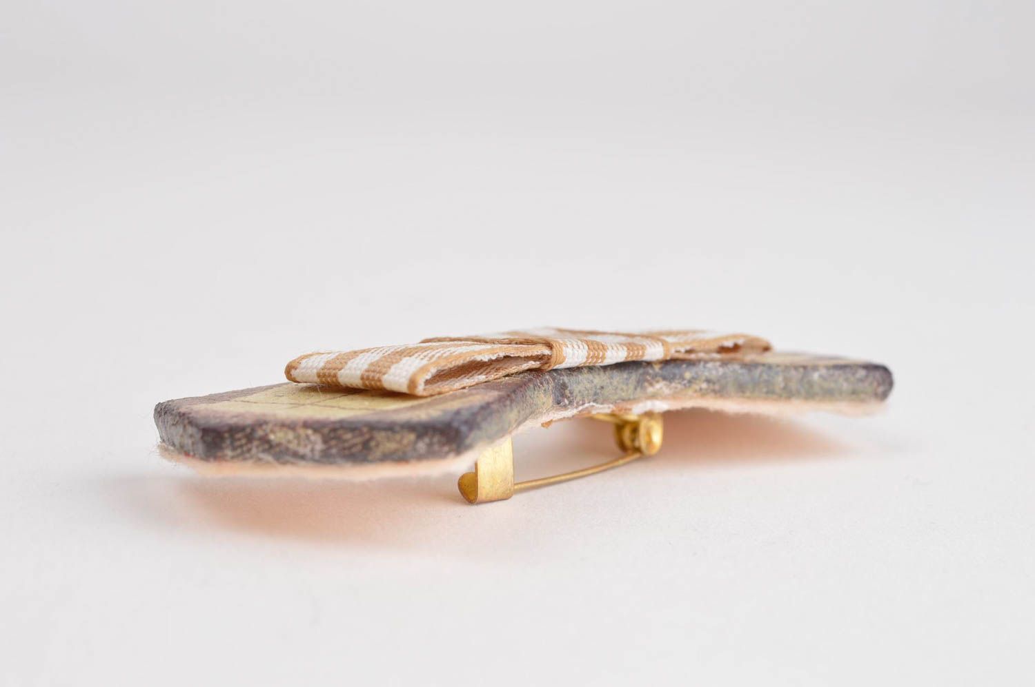 Broche noeud papillon faite main Bijou original à carreaux Cadeau pour femme photo 4