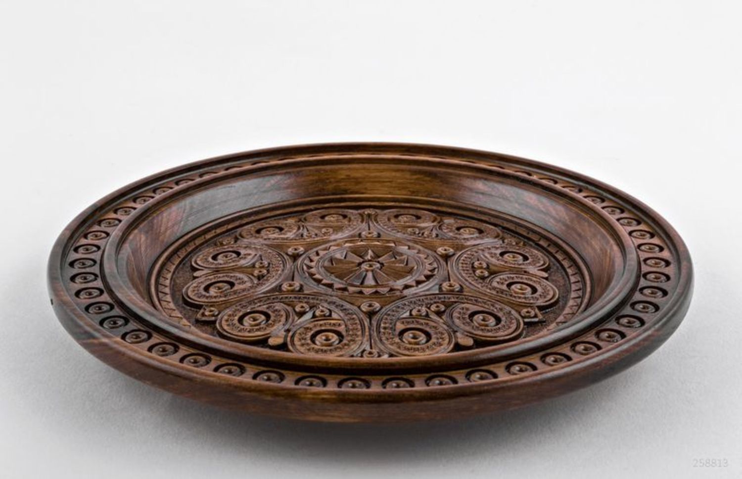 Decorative wooden plate photo 3