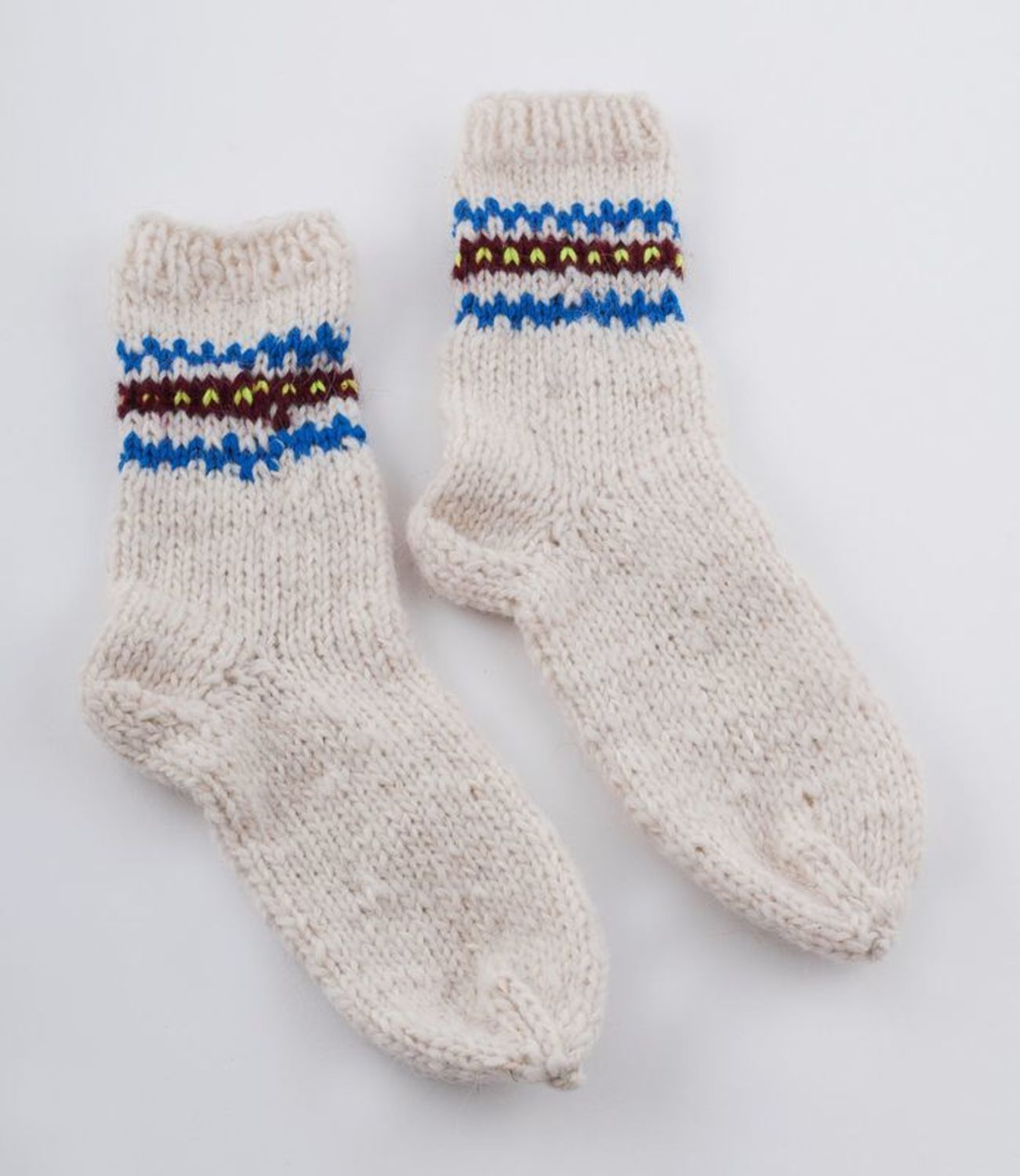 Women's knitted socks photo 2