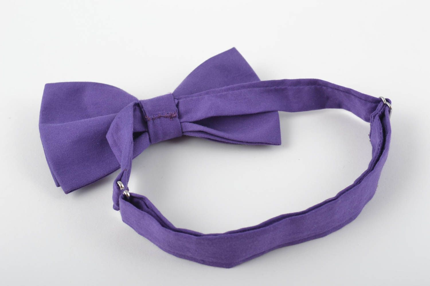 Pajarita de tela hecha a mano original violeta accesorio unisex elegante foto 3