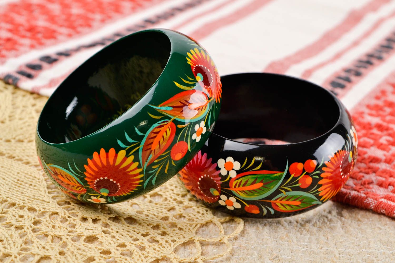 Bracelets jonc fait main Bijoux en bois 2 pièces style ethnique Cadeau femme photo 2