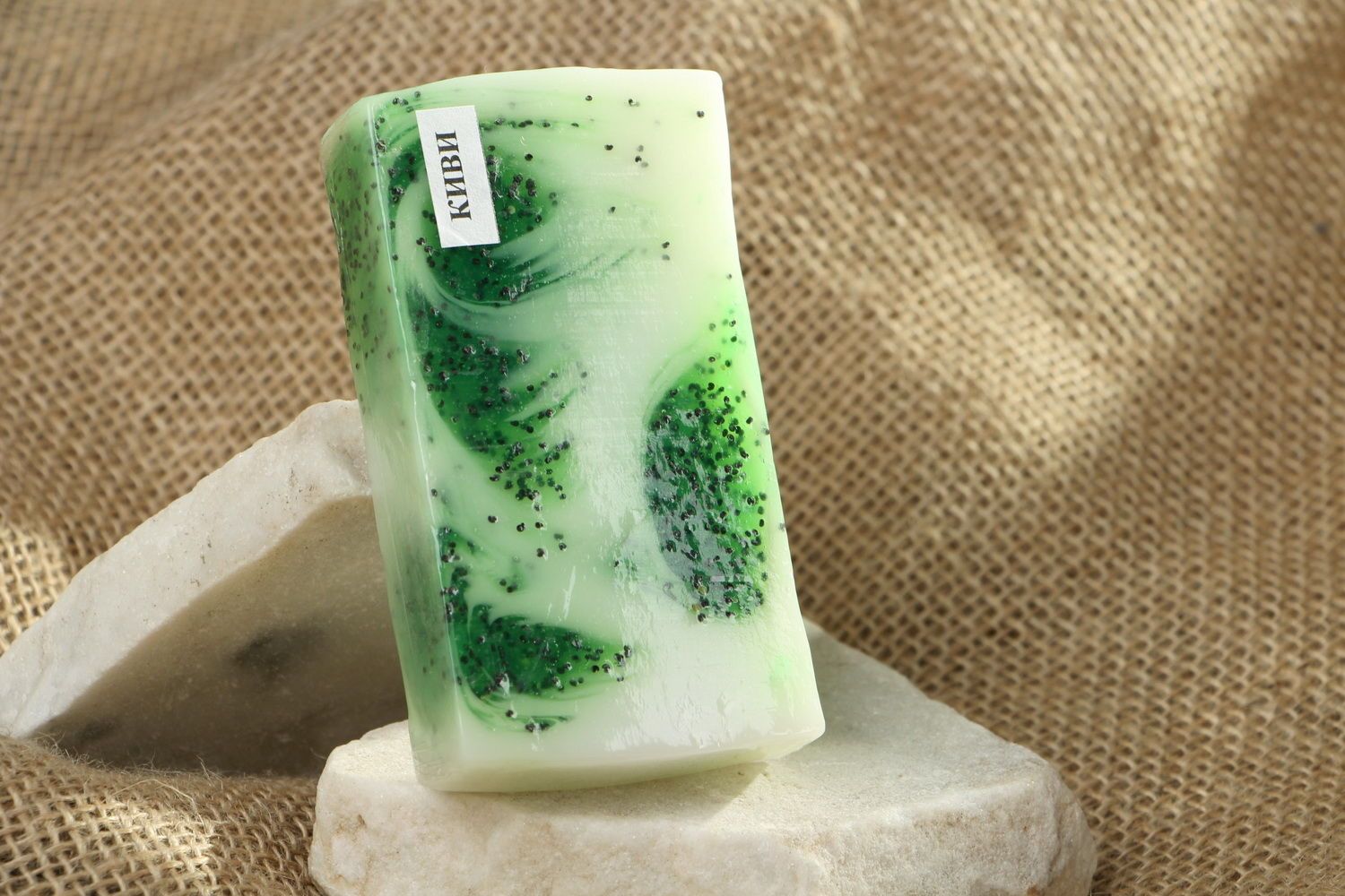 Homemade soap with the scent of kiwi photo 4