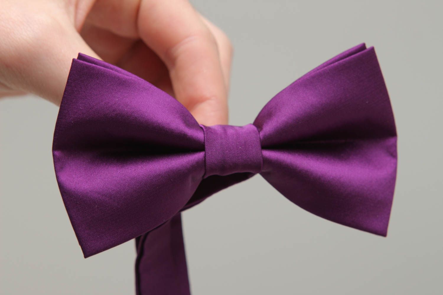Fabric bow tie of violet color photo 4