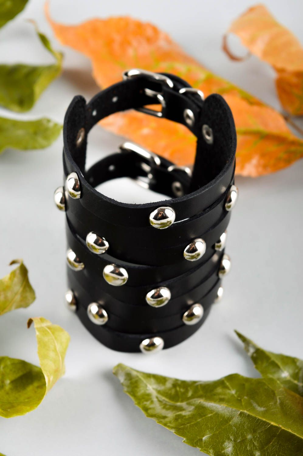 Черный кожаный браслет ручной работы украшение из кожи женски браслет из кожи фото 1