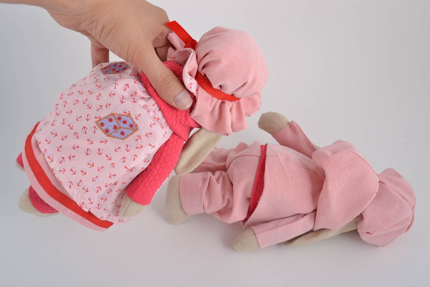 Jouets enfant fait main Poupées en tissu Cadeau original 2 pièces en rose photo 3