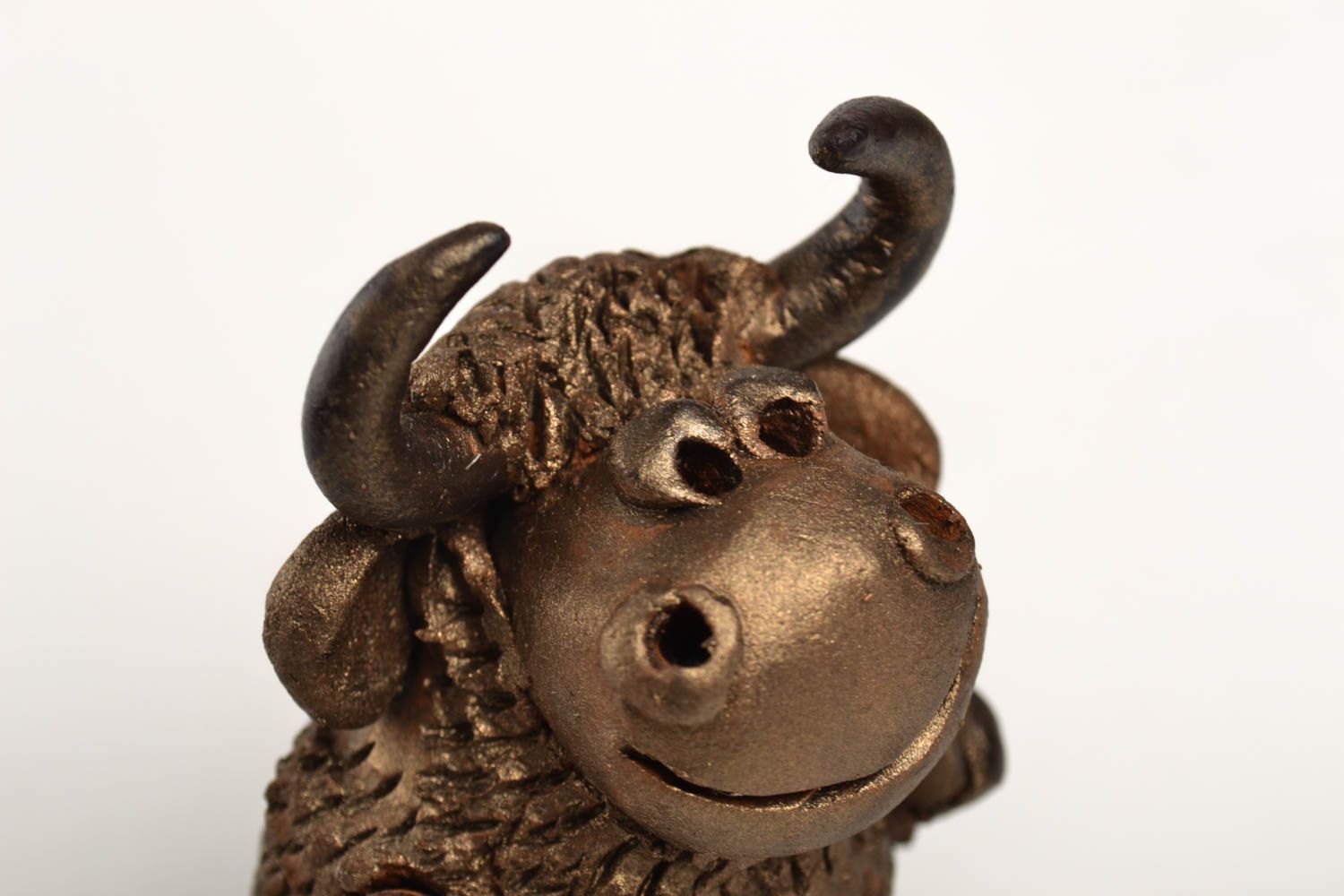 Handmade Deko handgemachte Geschenke Figuren Set Ton Figuren Stier und Kuh  foto 4