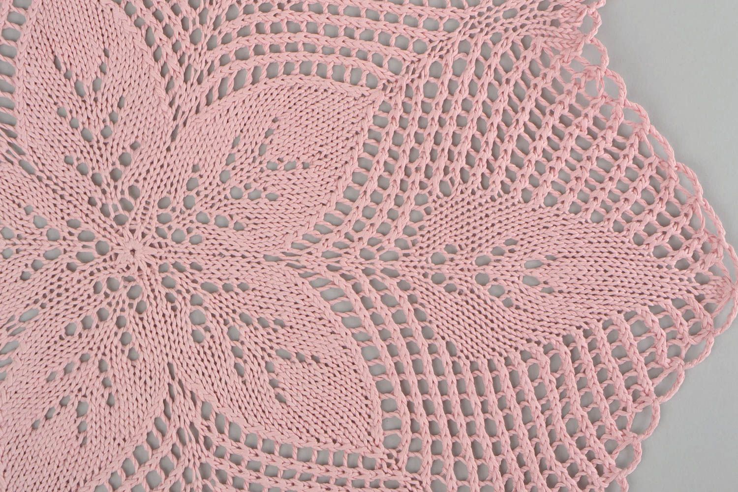 Салфетка спицами салфетка ручной работы розовая круглая декор для дома фото 4