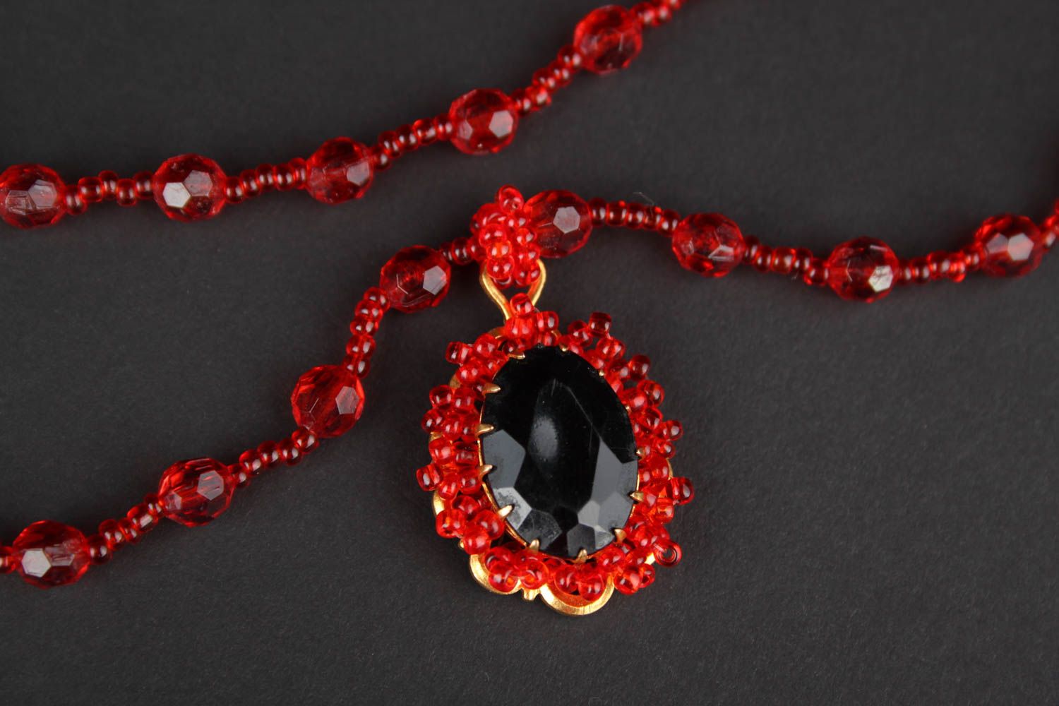 Handmade designer necklace unusual stylish jewelry red festive necklace photo 8