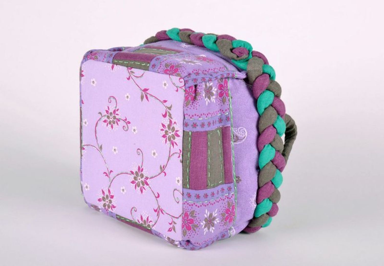 Soft container, box for needlework photo 4