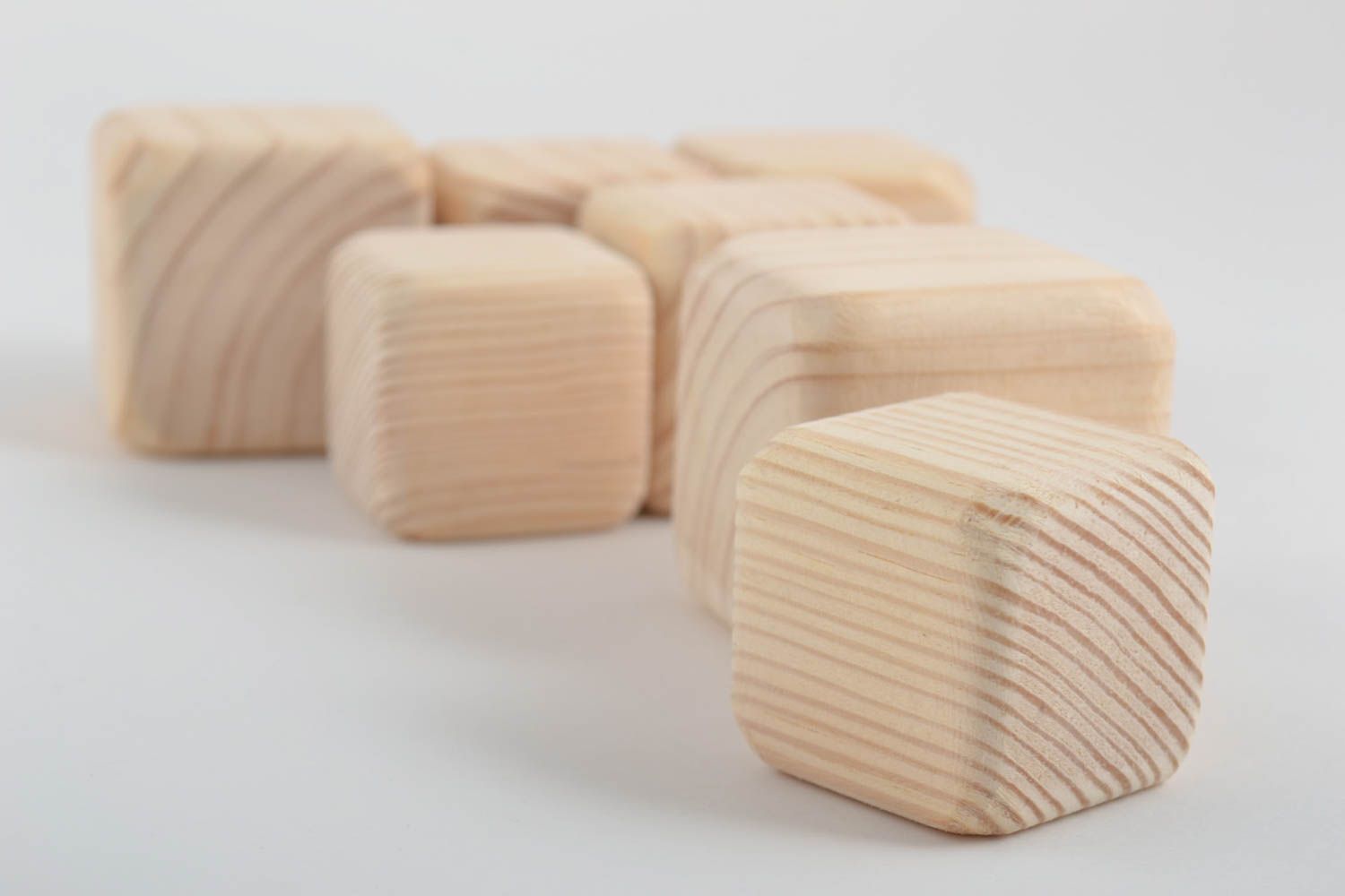 Holz Bausteine Handmade Holzartikel zum Bemalen Holzrohlinge zum Bemalen 7 Stück foto 3