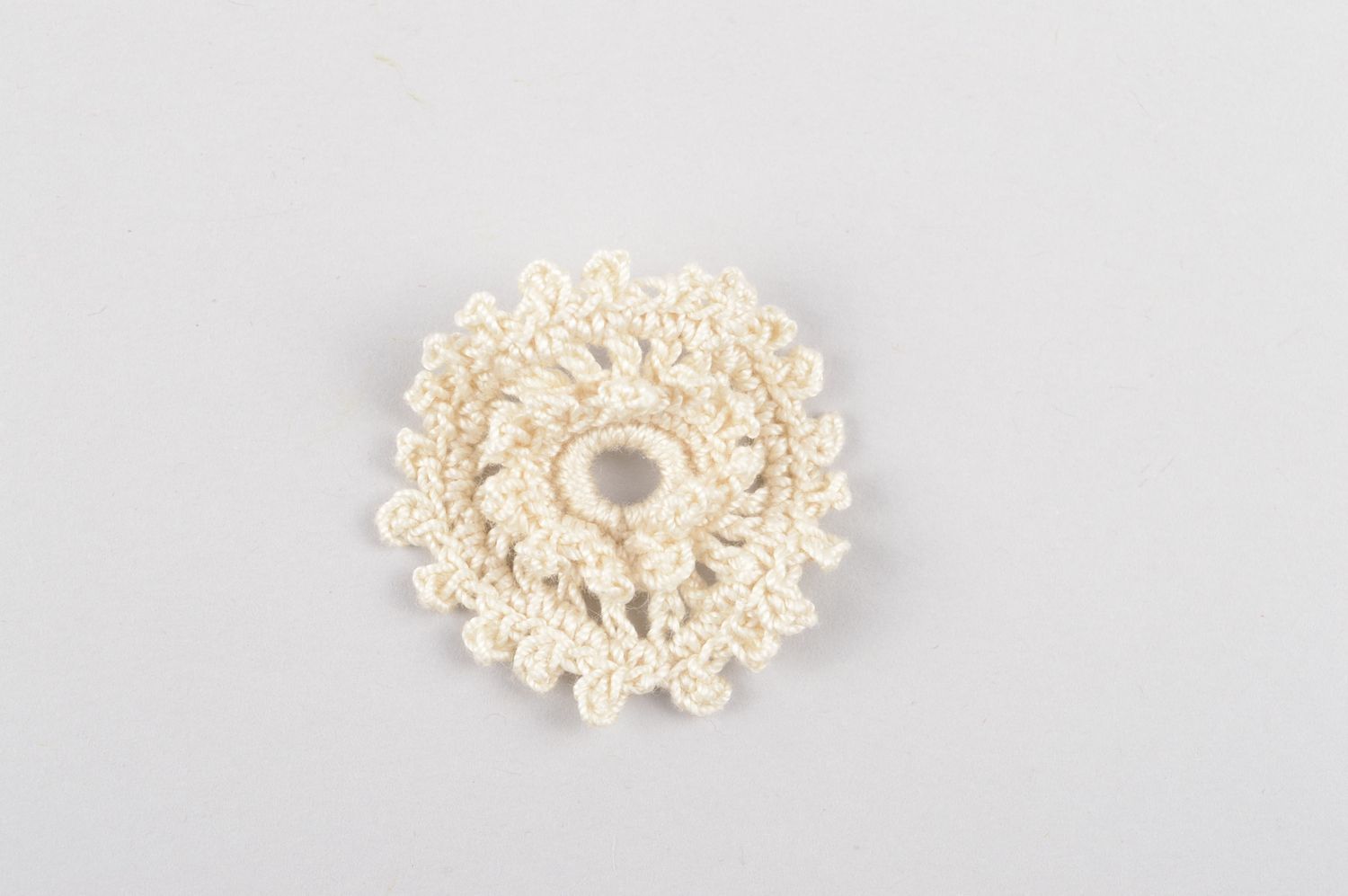Handmade designer blank for brooch crocheted textile fittings cute blanks photo 3