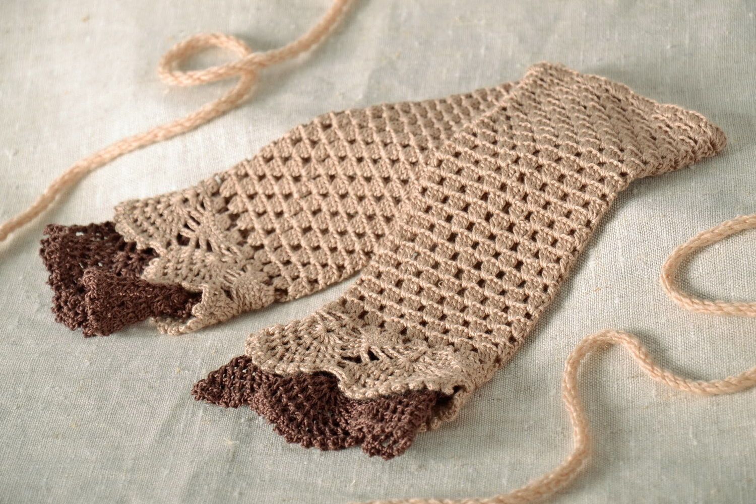 Mezziguanti a maglia fatti a mano guanti senza dita guantini scaldamani
 foto 1
