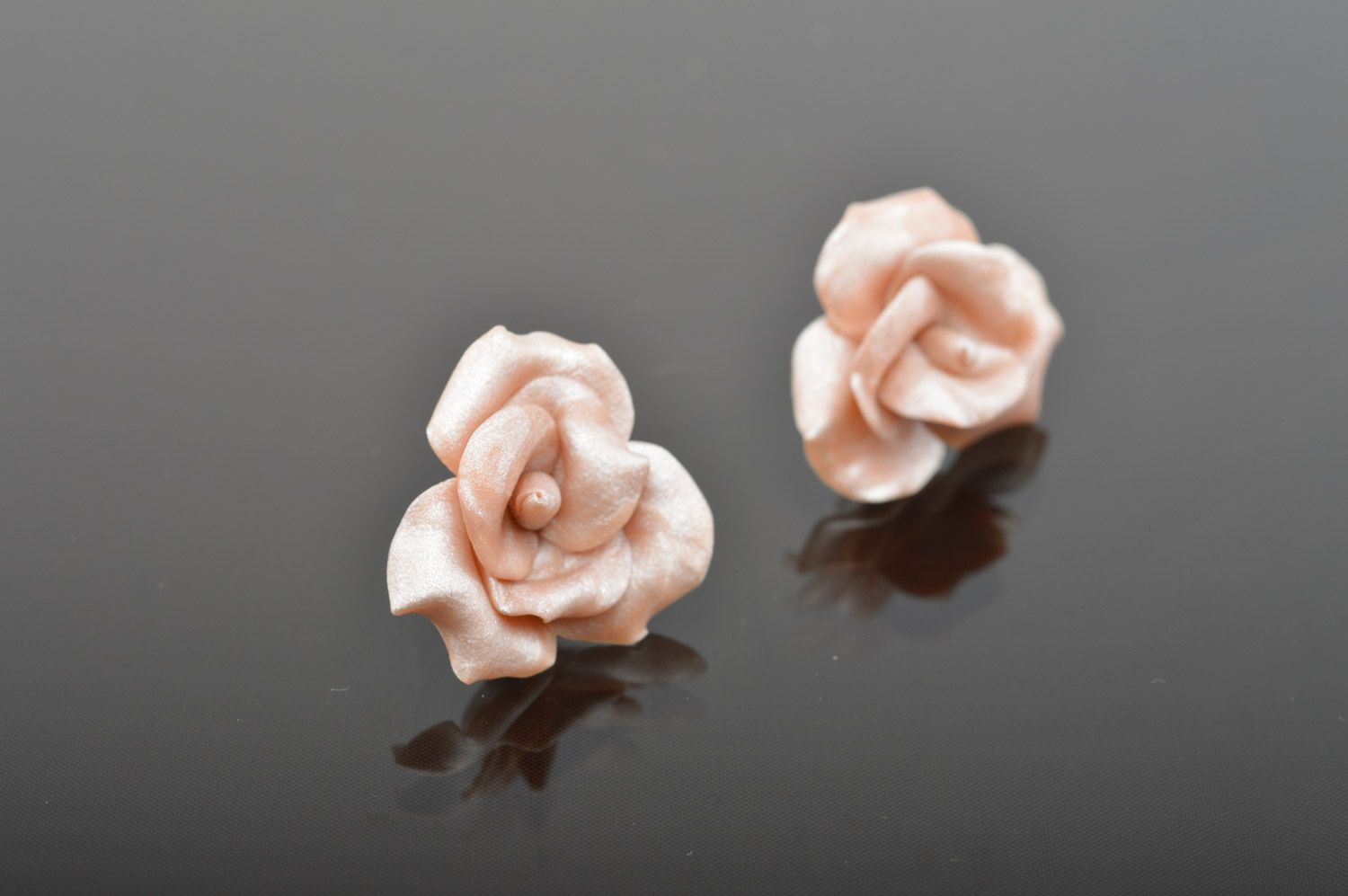 Small handmade women's polymer clay flower stud earrings in the shape of roses photo 1