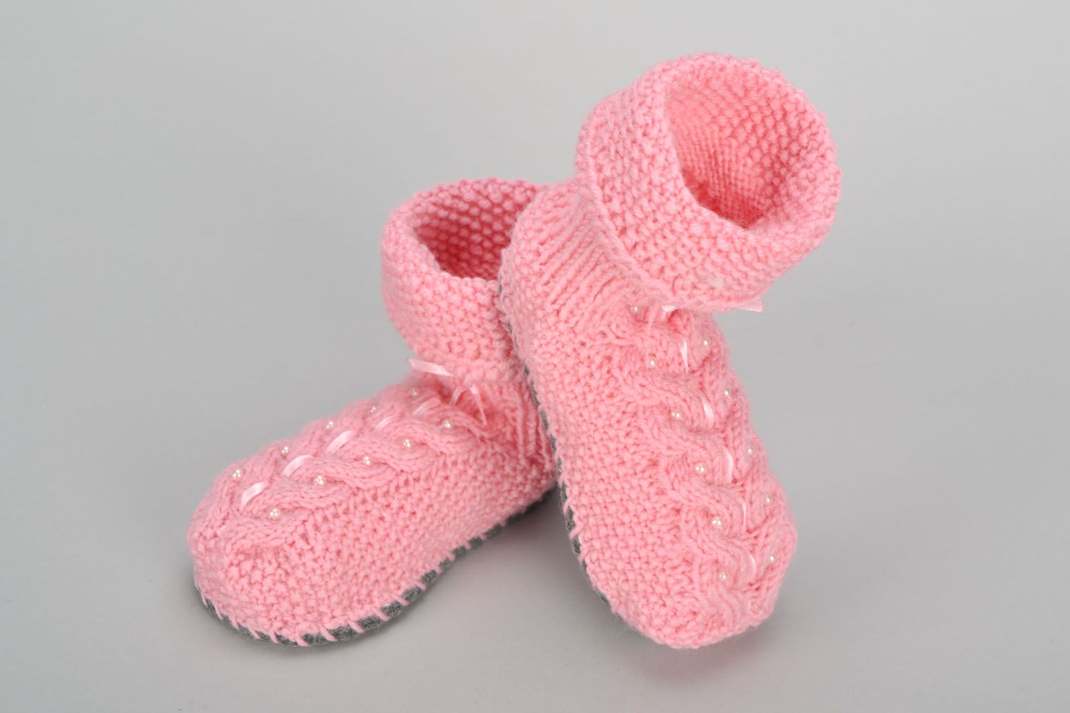 Crochet baby shoes photo 3