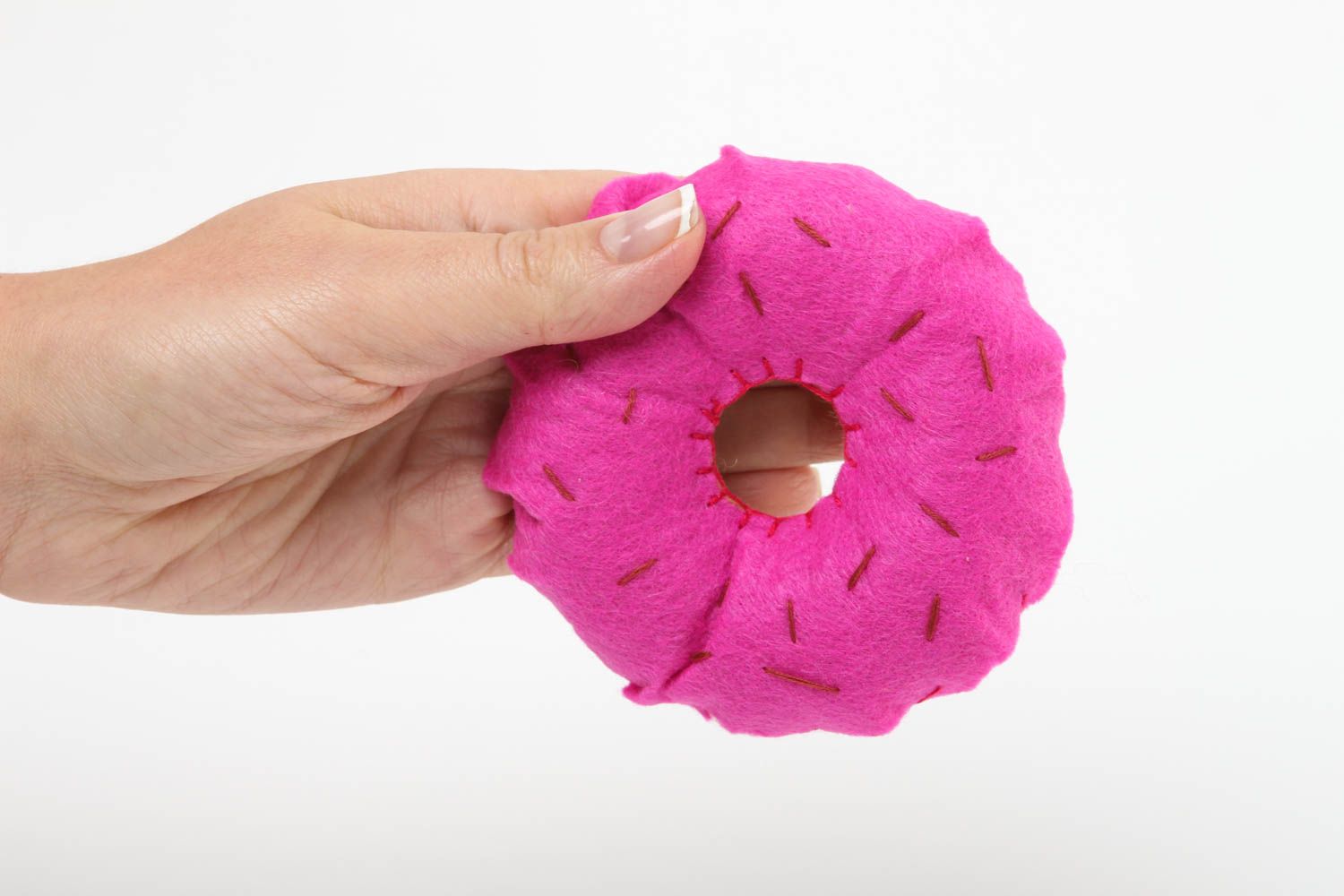 Peluche donut faite main Jouet feutrine rose original Cadeau pour enfant photo 5