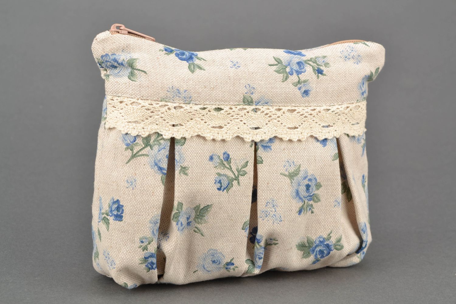Fabric beauty bag with print and zipper Blue Rose photo 2