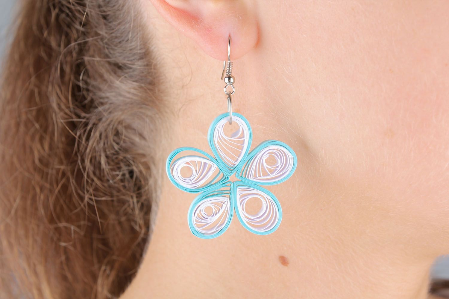 Earrings-flowers made of paper quilling photo 1