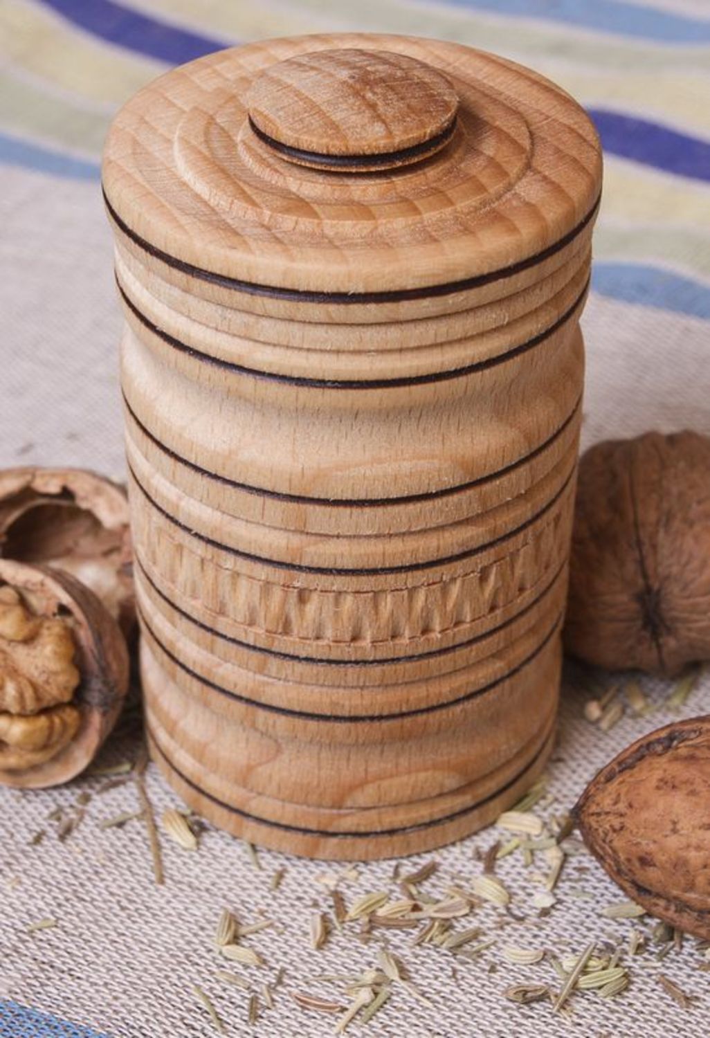 Wooden small barrel for spices photo 1