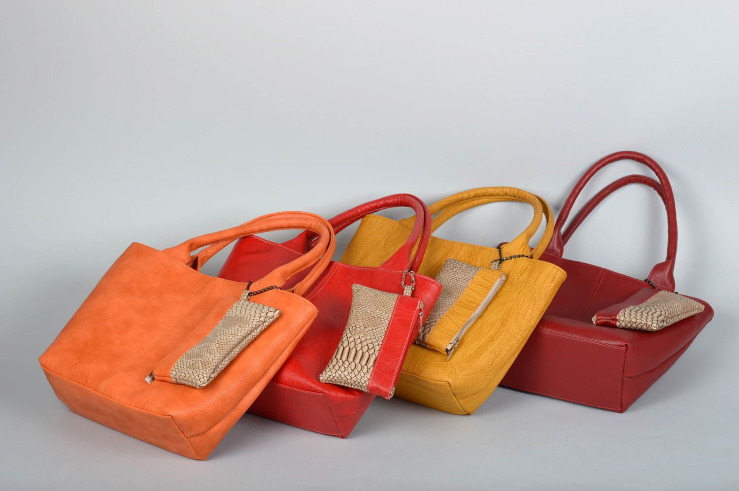Сумка ручной работы сумка с кошельком сумка из кожзама оранжевая в деловом стиле фото 5