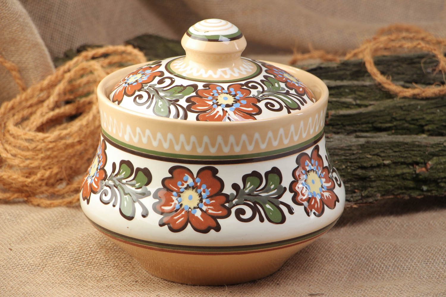 Handmade large ceramic pot with lid for baking painted with rich ornaments 3.5 l photo 1