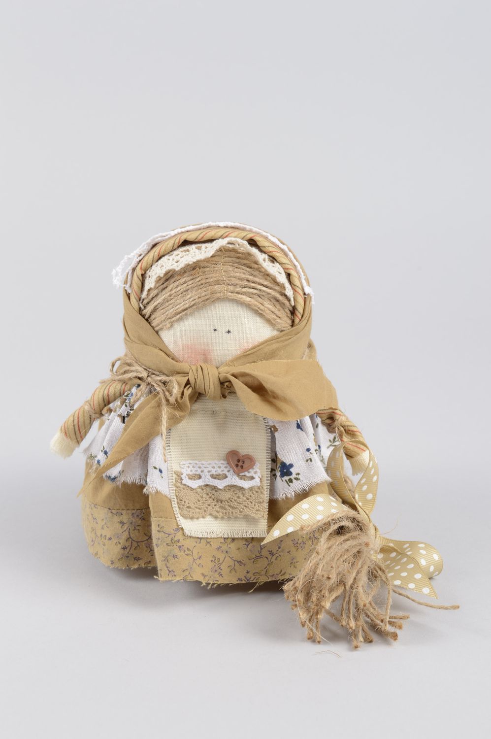 Muñeca de trapo hecha a mano protección y decoración de hogar regalo original foto 1