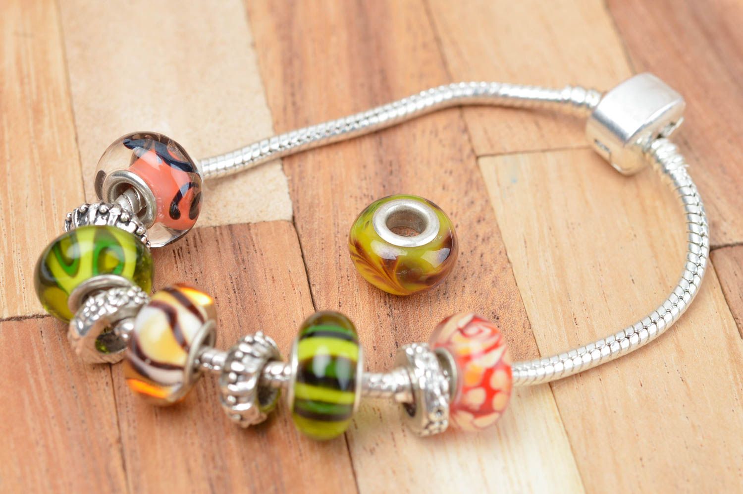 Stylish handmade glass bead DIY fashion accessories jewelry making supplies photo 4