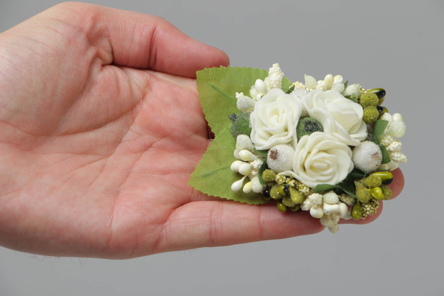 Fancy handmade beautiful brooch-hairpin made of artificial flowers White Roses photo 5