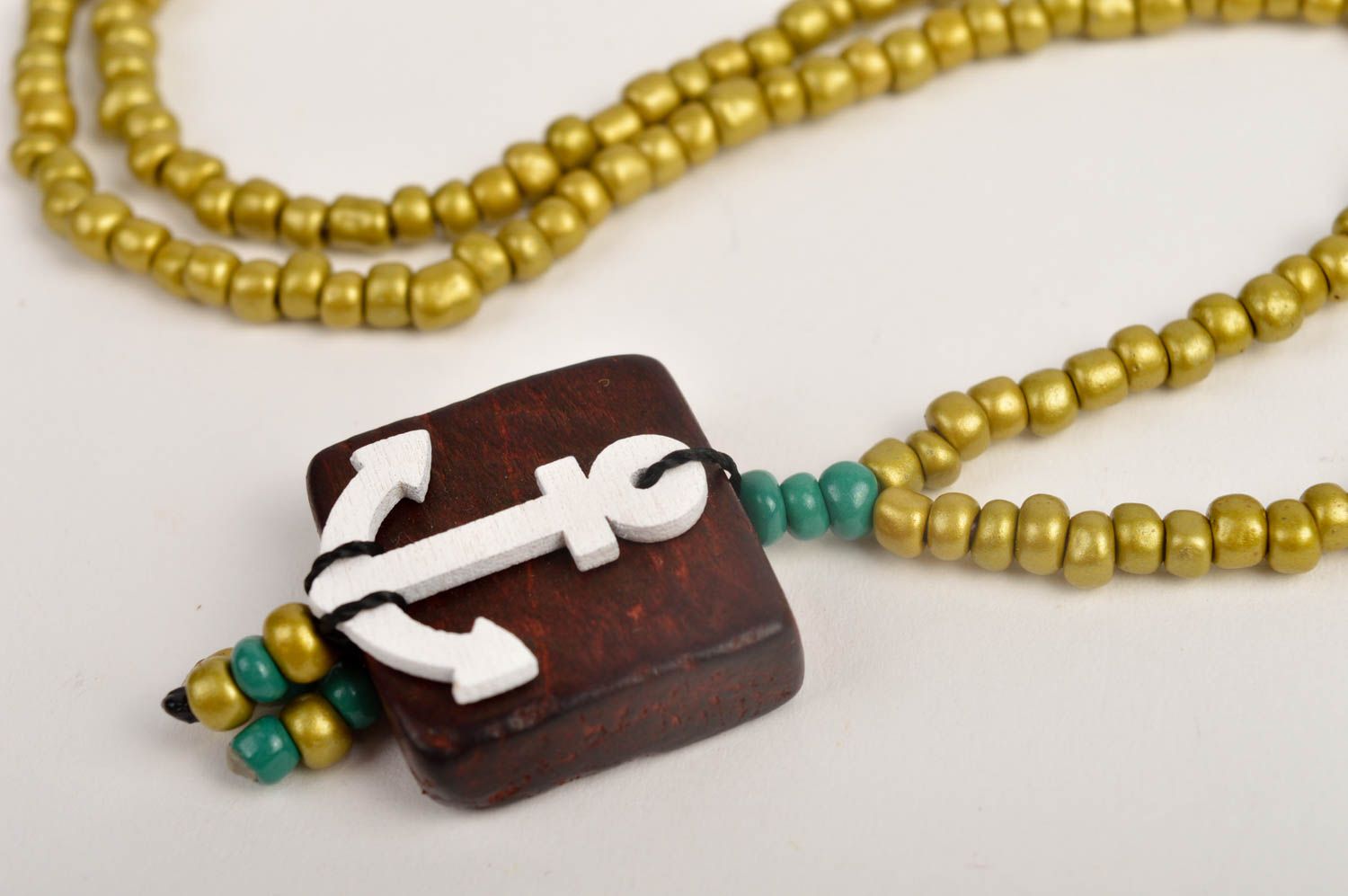 Anhänger mit Kette handmade lange Halskette Holz Schmuck Accessoire für Frauen foto 4